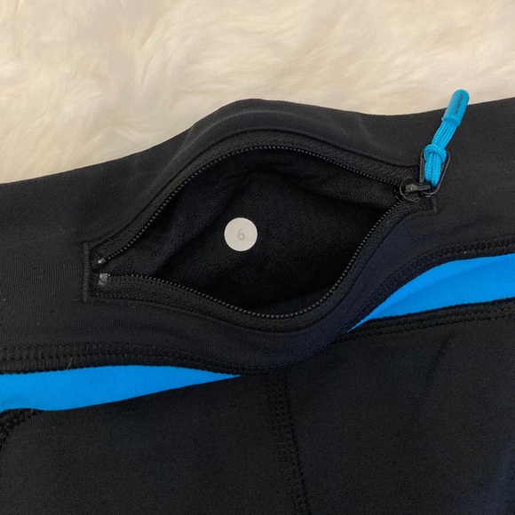 Lululemon Black Turquoise Inspire Crop Leggings 6 - Picture 8 of 8